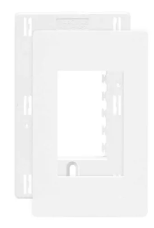 Placa 4X2 3 Postos Horiz BR Com Suporte Linha Infiniti Margirius